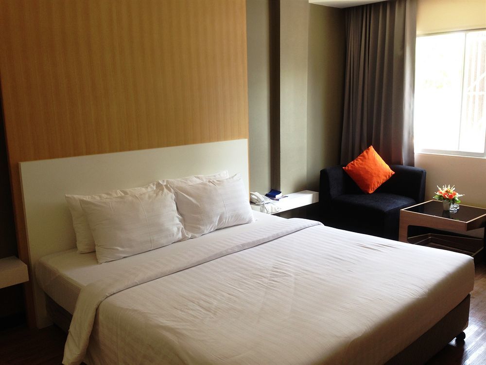 New Travel Lodge Hotel Chanthaburi Exterior foto