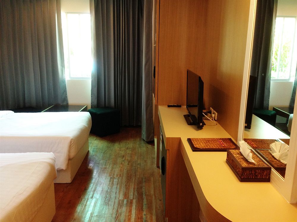 New Travel Lodge Hotel Chanthaburi Exterior foto