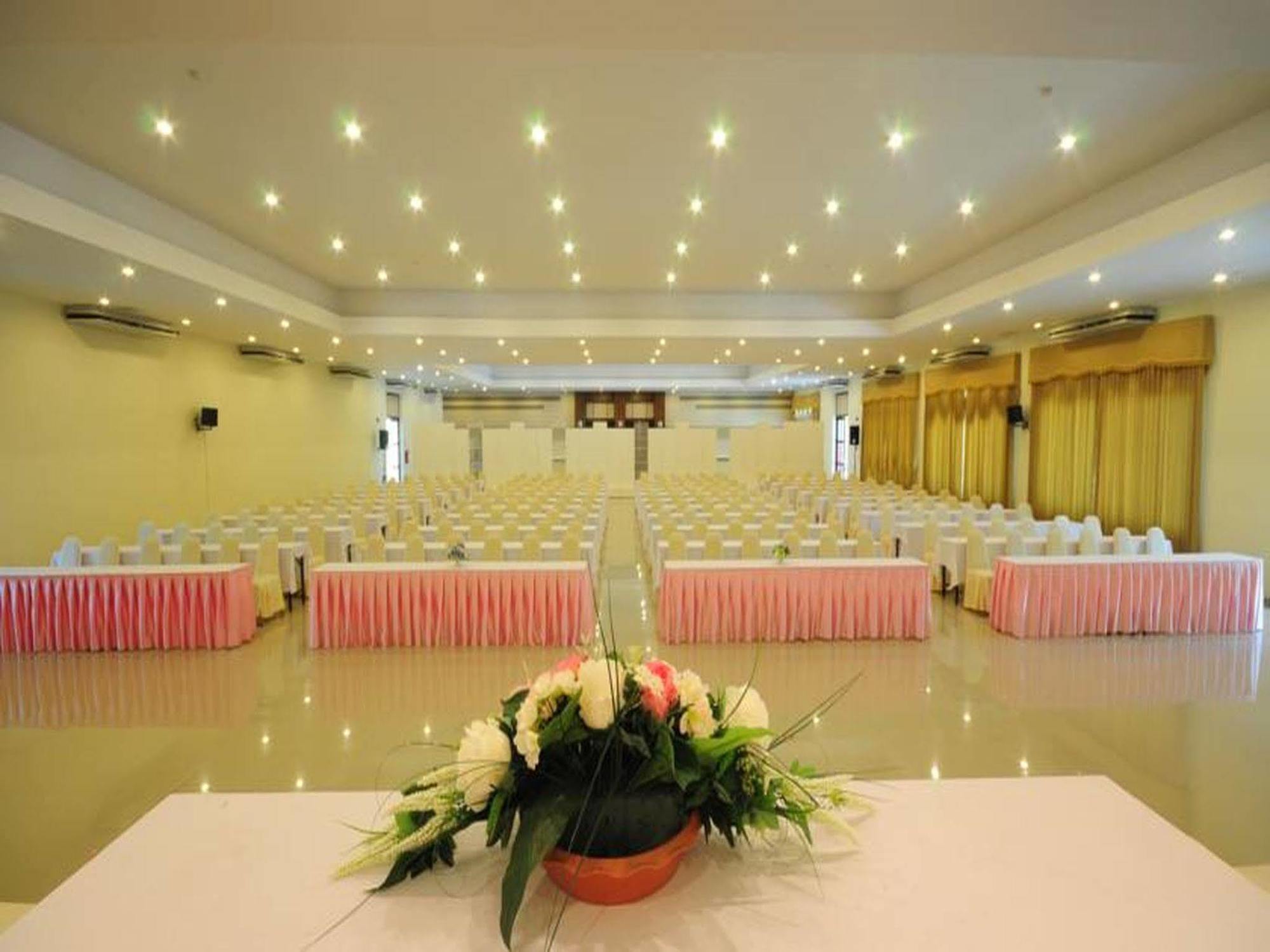 New Travel Lodge Hotel Chanthaburi Exterior foto